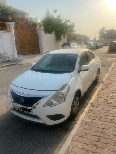 Nissan Sunny 2016