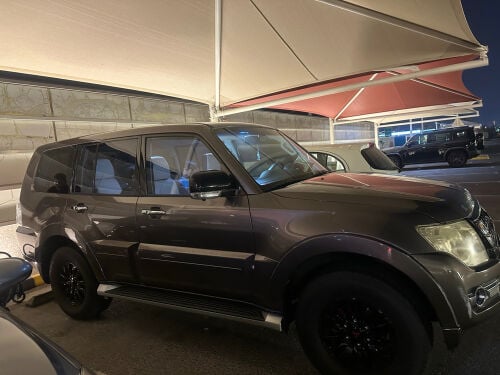Mitsubishi Pajero 2015 for sale 