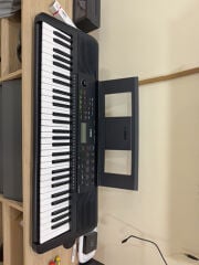 Yamaha PSR-E283 Keyboard 
