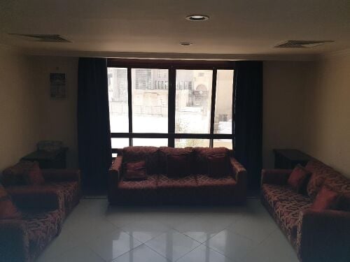 7 Seater Sofa Set For Urgent Sale