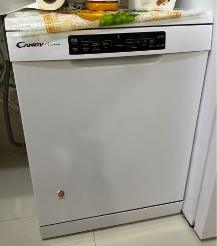 Dish Washer in excellent condition 