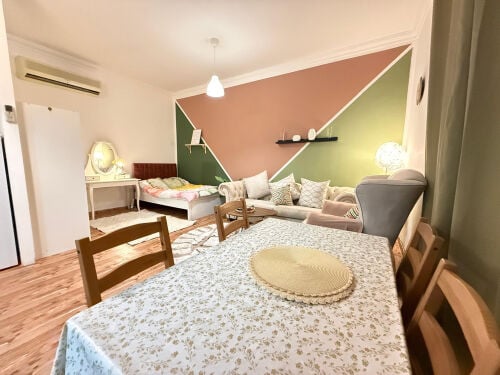 Fully Furnished Studio for Rent