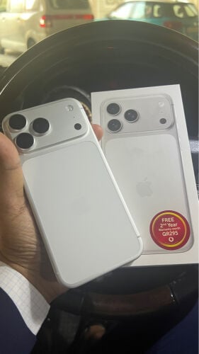 I phone 17 pro Mex 256 brand new