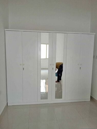6 door cabinet