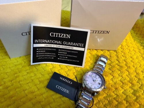 Women’s watch / Unwanted Gift