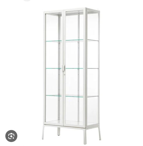 perfume cabinet 