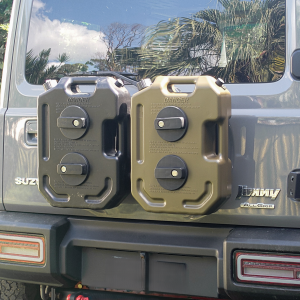 Tailgate Dual Jerry Can Combo Set