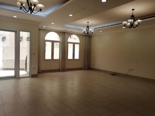 west bay Lagoona villa 4 rent