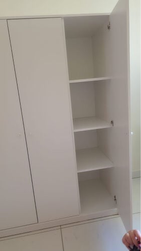 3 door cupboard
