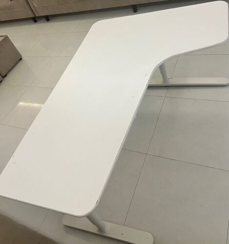  L gaming table or office