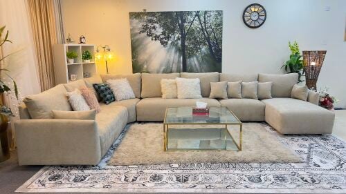 Luxurious homes r us brand U shape