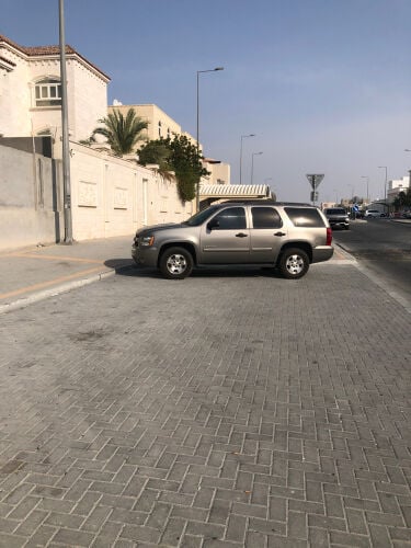 للبيع أو للبدل مع سيارة اصغر
