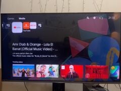 شاشة تي سي إل