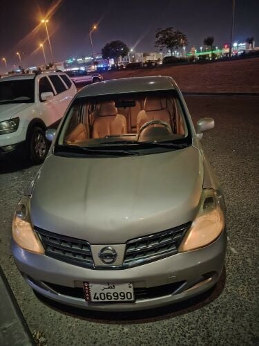 Nissan Tiida 2009 model