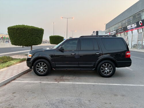 فورد اكسبديشن ٢٠١٢ بحاله جيده