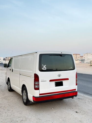 2011 HIACE DELIVERY FOR SALE 