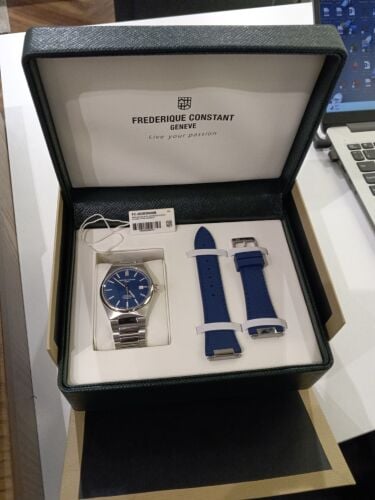 FREDERIQUE CONSTANT