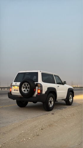 نيسان باب واحد