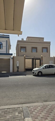 للإيجار فيلا الوكير ممتازة جداً