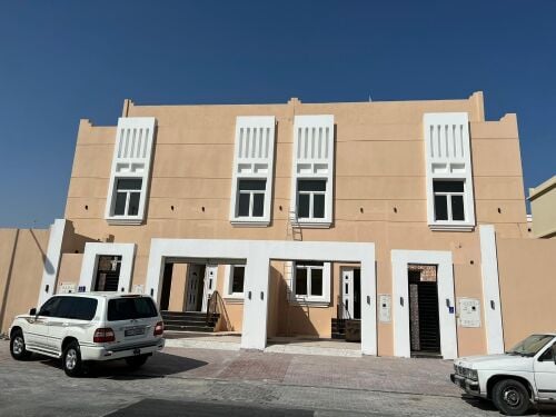 للايجار فيلا في الوكره