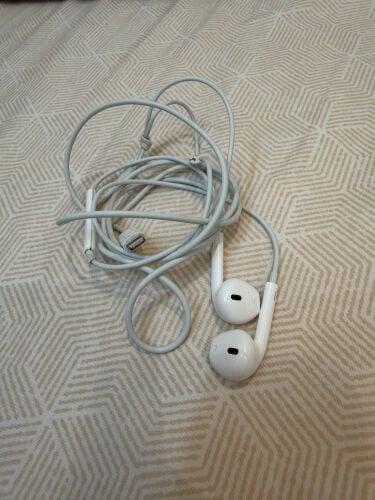 iphone original headphone 