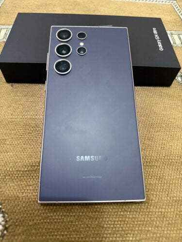 Samsung S24 Ultra 256 with Box