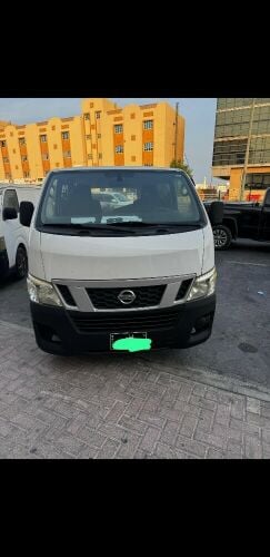 NISSAN URVAN