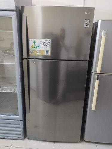 LG Bigger fridge For sale