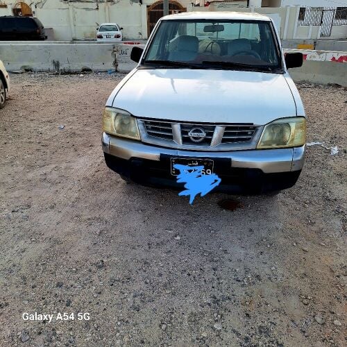 Nissan 2400 Pickup