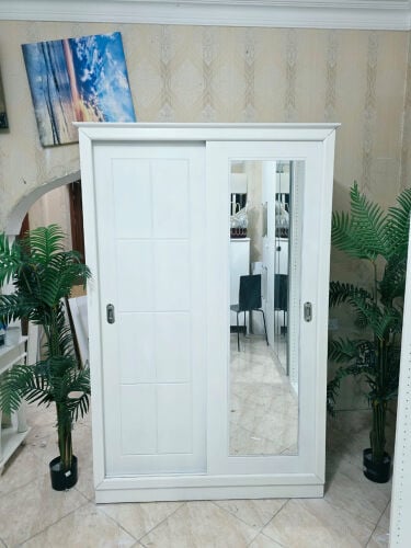 2 door cabinet 