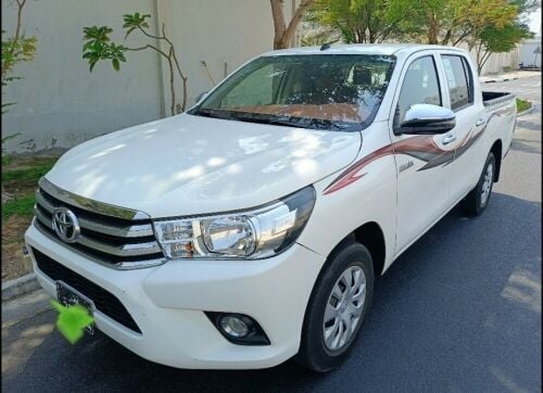 looking for Toyota Hilux