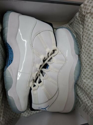 Air Jordan 11 Retro