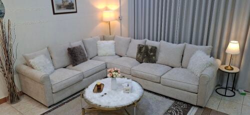 Usde, branded, L ship sofa like bra