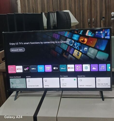 LG smart Tv 43" inches.