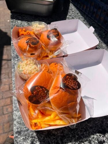 طباخ للعمل فى منزل