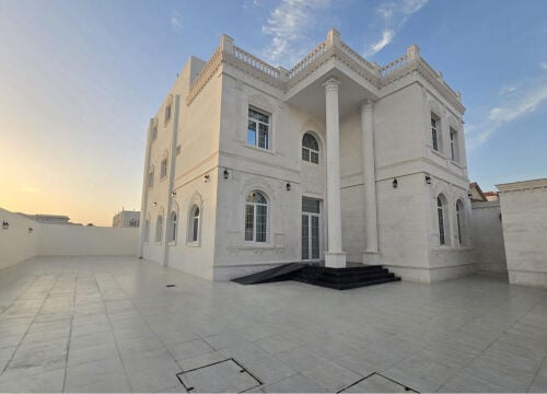 الخريطيات للبيع فيلا راقية 885 م 