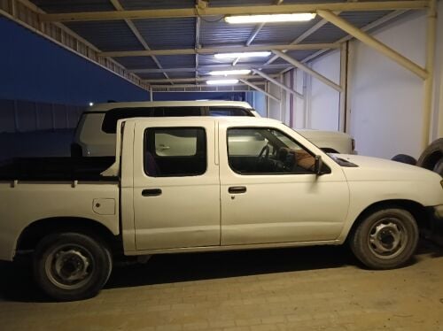 Nissan pickup 2005 model 2400 cc istimara 14-10-26 