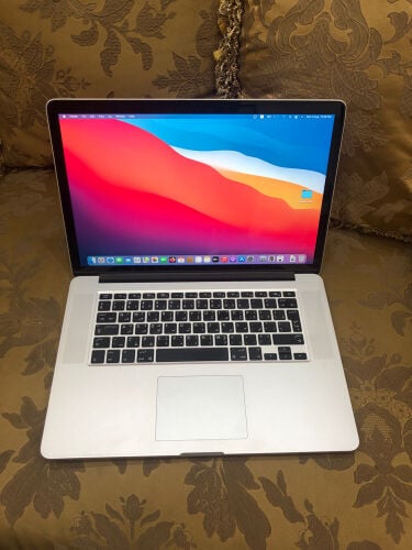 MacBook Pro Big size 2015