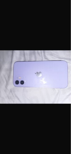 آيفون 12 نضيف 