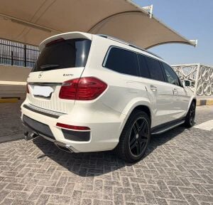 Mercedes Benz GL-500 2015