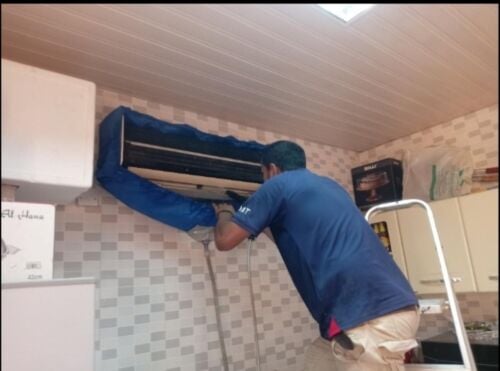 صيانة جميع انواع المكيفات
فك وتر