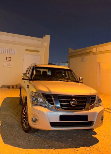 للبيع نيسان بلاتينيوم ٢٠١٦