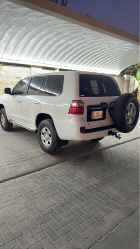 ستاندر صفاق موديل ٢٠١٦ قير عادي ممشاه ٢٦٠ الف مصبوغ كامل تجديد لون ومكينته موضبه ومبدله قطعه قطعه 