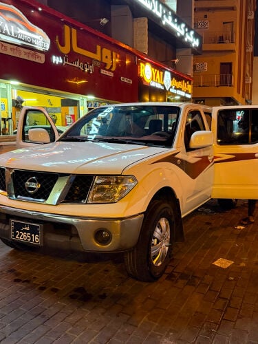 Nissan navara 