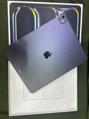 iPad 13 pro M5 cycle only 13 
