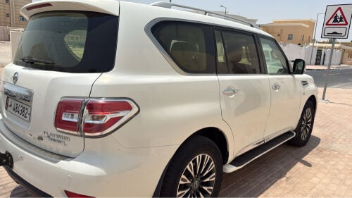 Nissan petrol SE 2012