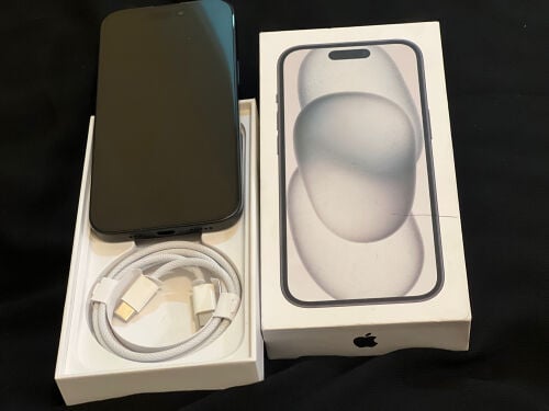 آيفون 15 256