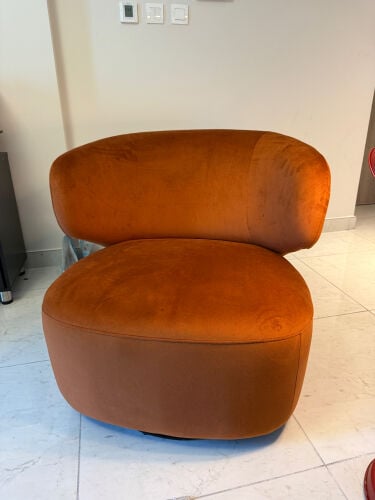 Accent Chair 