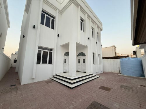 بالخور إيجار أو بيع أول ساكن 