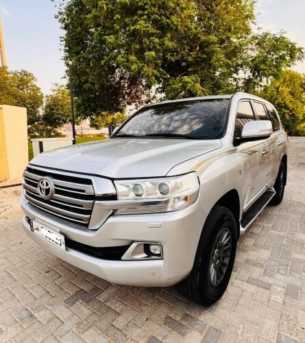 TOYOTA LAND CRUISER VXR 5:7